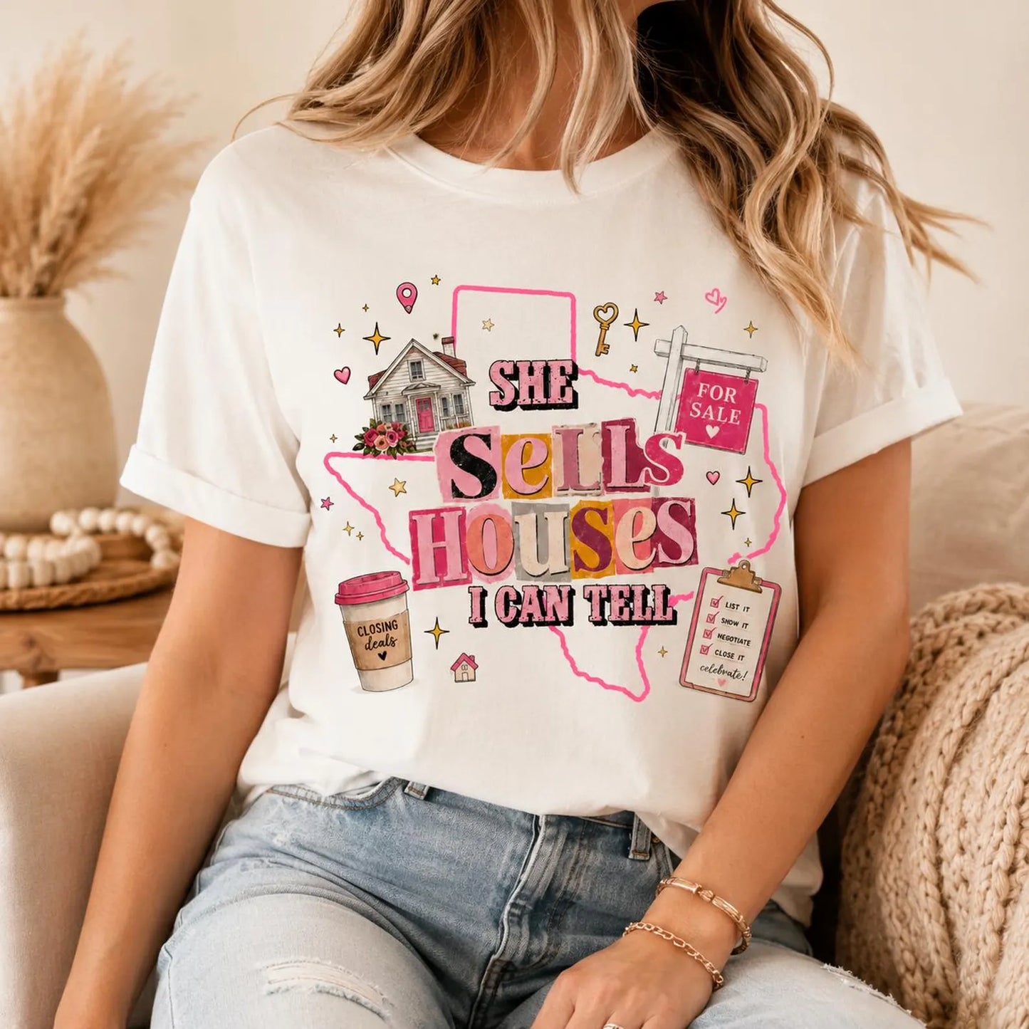 Realtor Shirt for Women, She Sells Houses I Can Tell Tee, Real Estate Agent Gift, Western Cowgirl Realtor T-Shirt, Closing Day Top