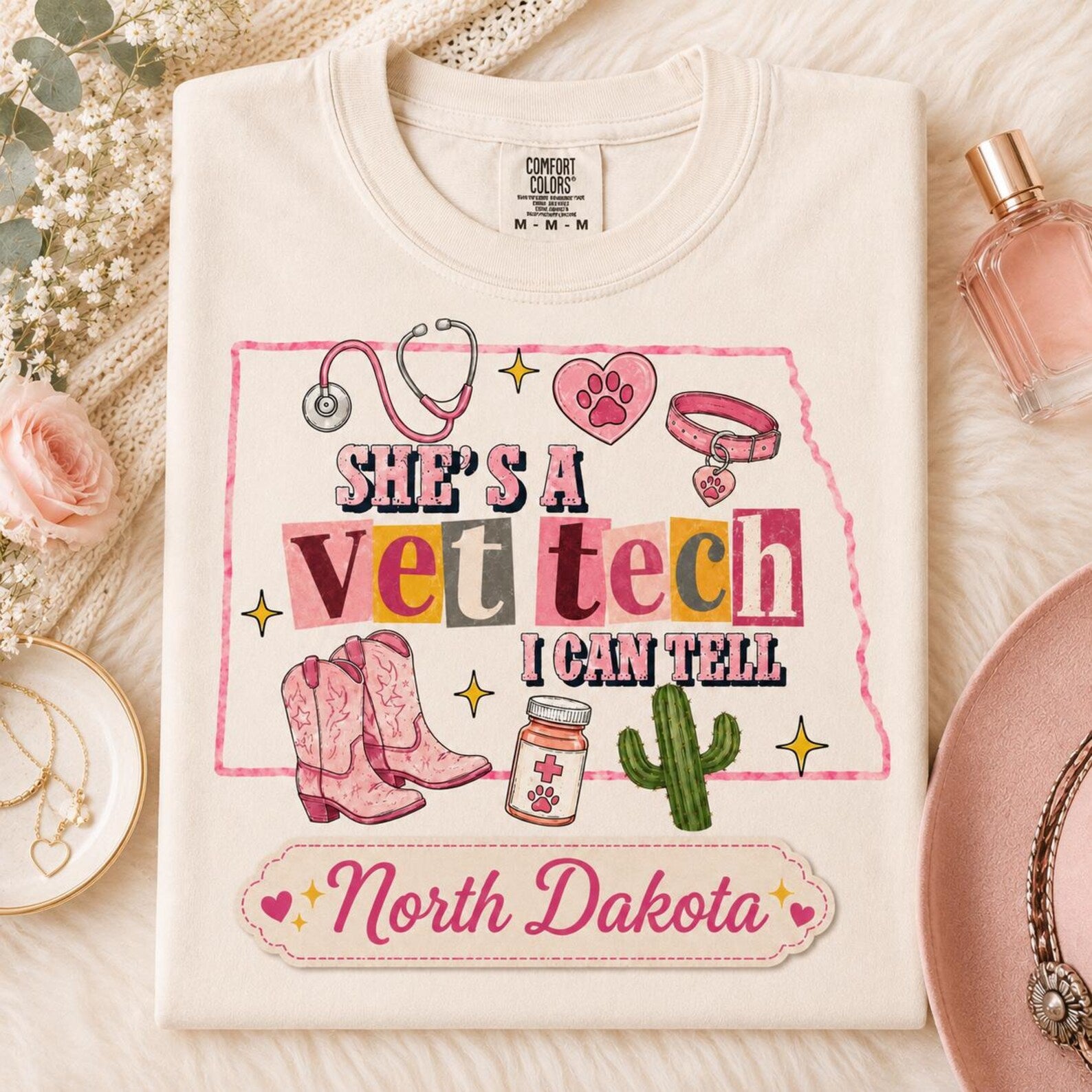 Custom State Vet Tech Shirt, Personalized Vet Tech Tee, Vet Tech Gift, Veterinary Technician Shirt, Western Cowgirl State Map Shirt