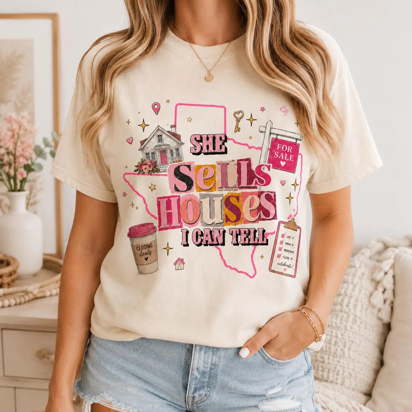Realtor Shirt for Women, She Sells Houses I Can Tell Tee, Real Estate Agent Gift, Western Cowgirl Realtor T-Shirt, Closing Day Top
